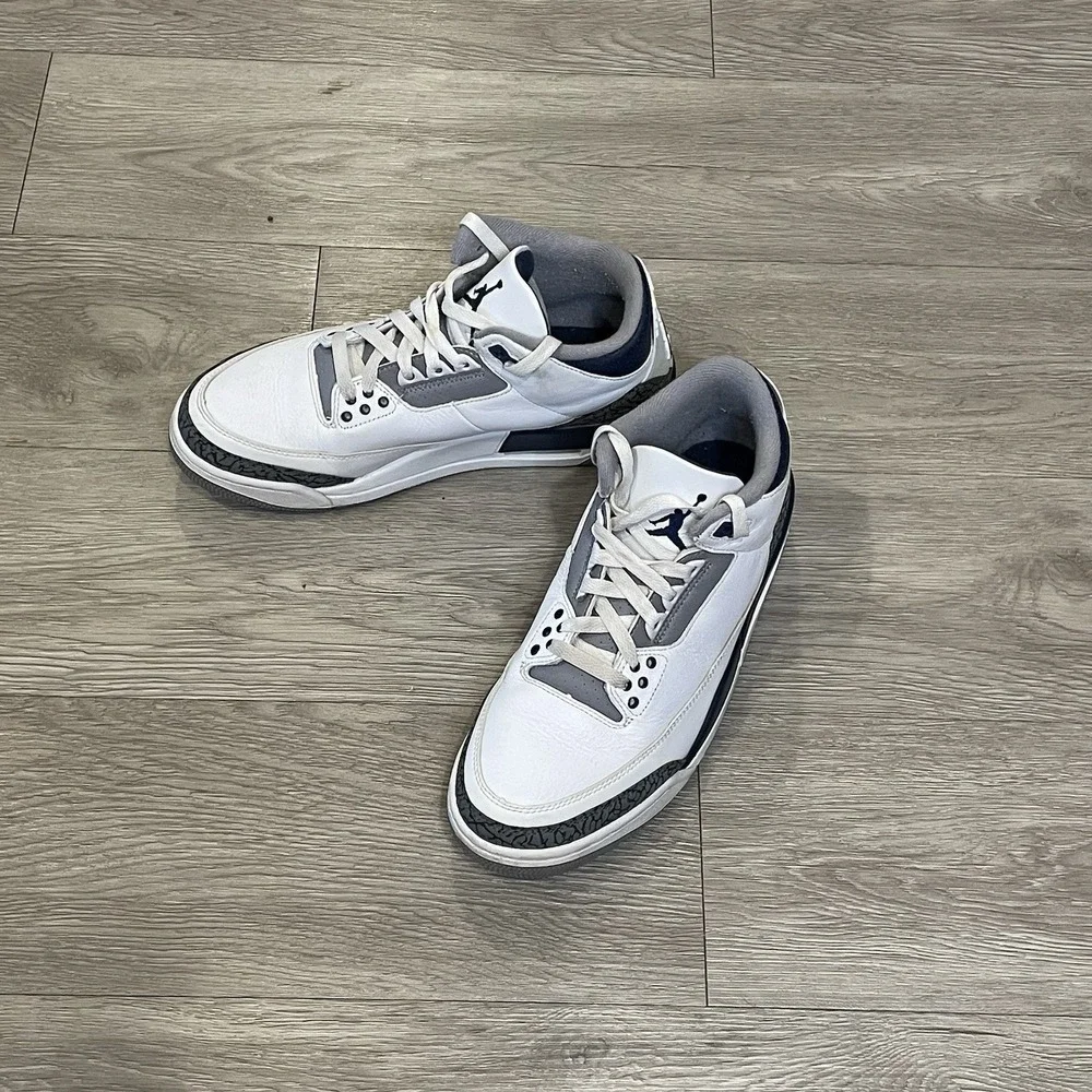 Air Jordan 3 Retro Sneakers Mens Size 8 Midnight White Navy